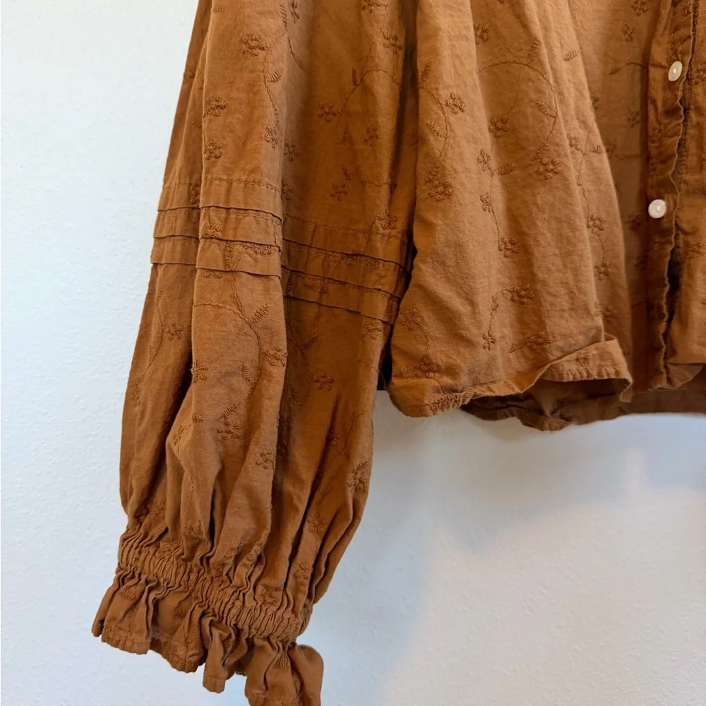 Universal Thread Blouse - Picture 3 of 3